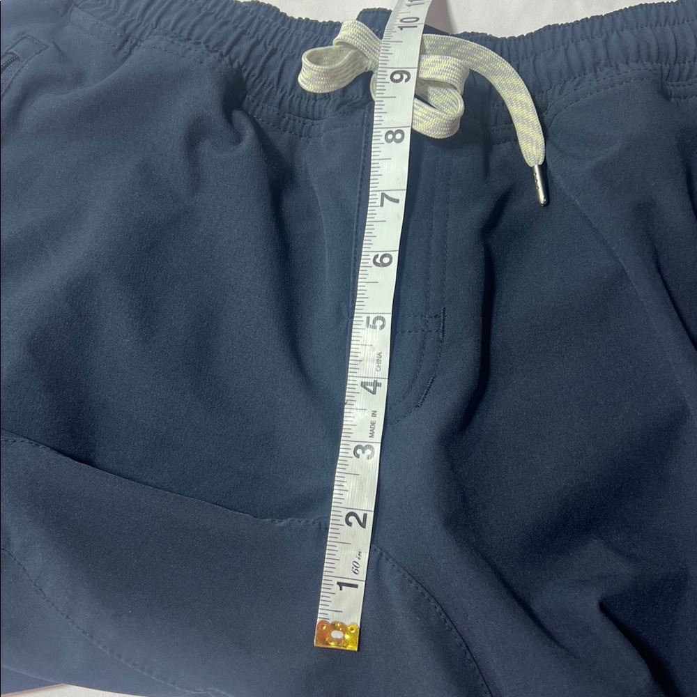 Vuori men’s joggers size medium - Madison Capitols team issued warm ups - Picture 10 of 13